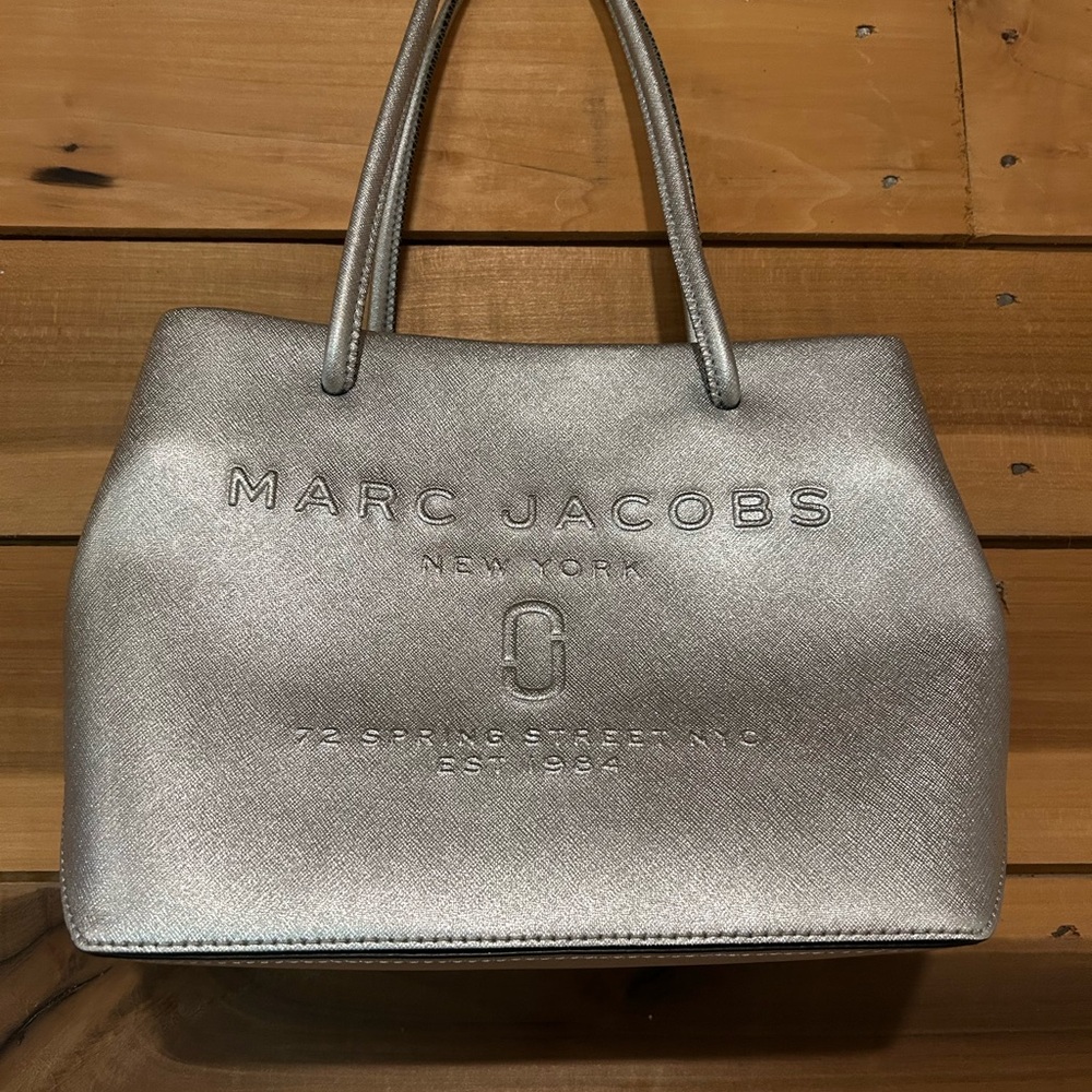 Marc Jacobs Silver Metallic Tote with Structured Design